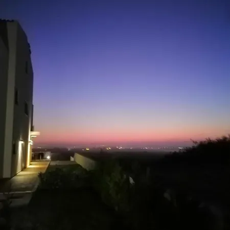 בית נופש Marlin House Iii פניש