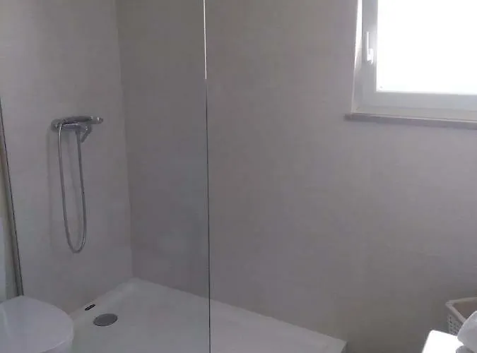 Marlin House Iii Дом отдыха *